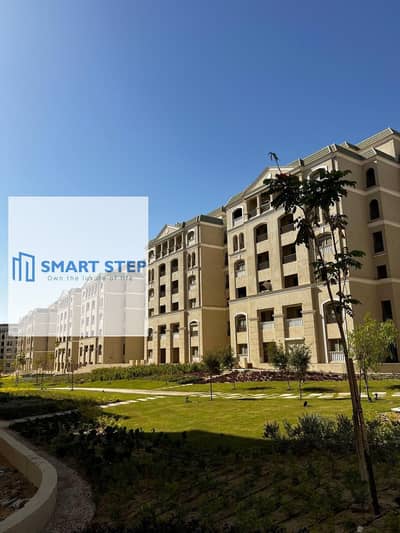 شقة جاهزة للسكن من المالك داخل L'Avenir بمدينة المستقبل بموقع قريب من مجمع الخدمات والطرق الرئيسية.