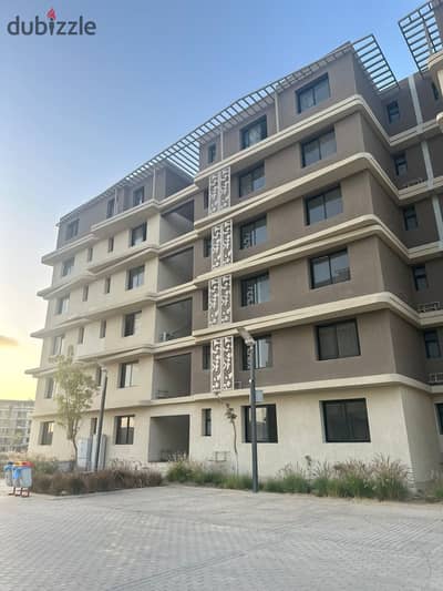 عماره سكنيه للبيع في كومباوند باديا بالم هيلز 6 اكتوبر