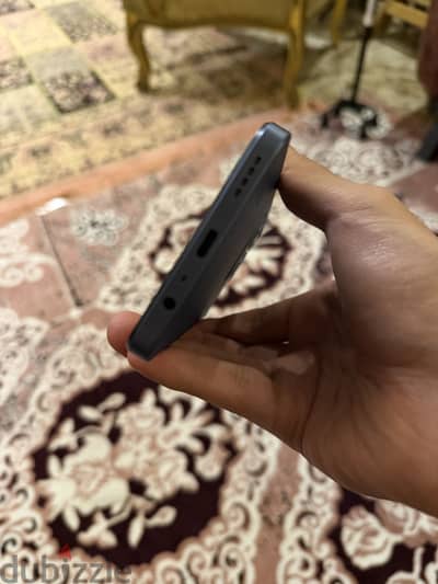 الموبايل معاه كل حاجته ومفهوم خربوش