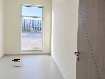 عيادة للإيجار في Ozon Medical Center المساحة: 38 متر دور أرضي تشطيب كامل