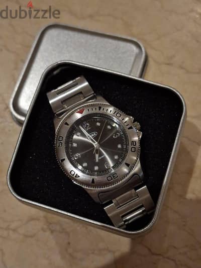 Hana Original Diver Style Stainless Steel Watch – Black Dial