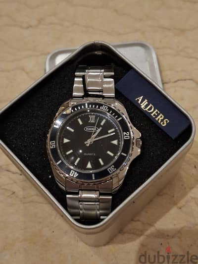 Hana Original Stainless Steel Sports Watch – Black Dial