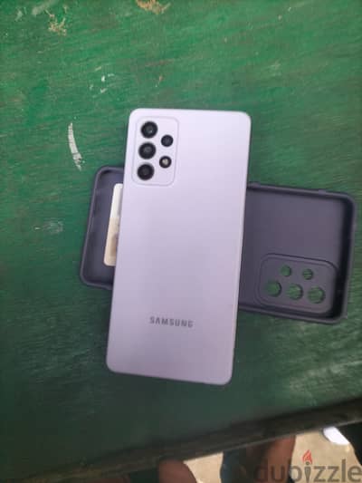 Samsung A52