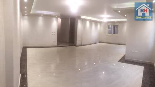 Apartment for sale ultra super lux in the best location in Heliopolis front facade distinctive location close to all services