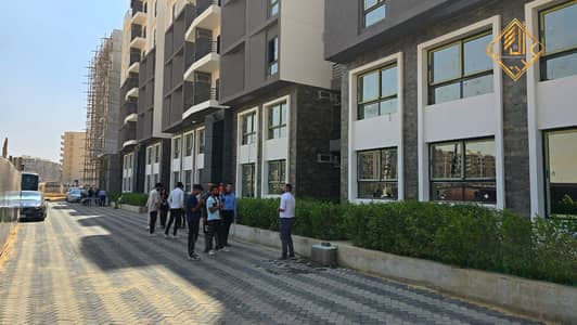 Apartment for sale, ready for immediate occupancy, fully finished, prime location, VR7, with installments over 3 years interest-free.