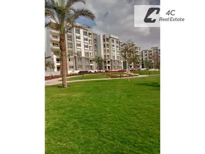 Below market price  apartment Resale Hyde Park New cairo Greens Open view landscape  Unique layout Ready for viewing