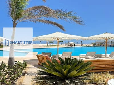 شاليه كورنر فيو علي البحر متشطب بالكامل للبيع بأفضل مقدم في سي شور  sea shore الساحل الشمالي