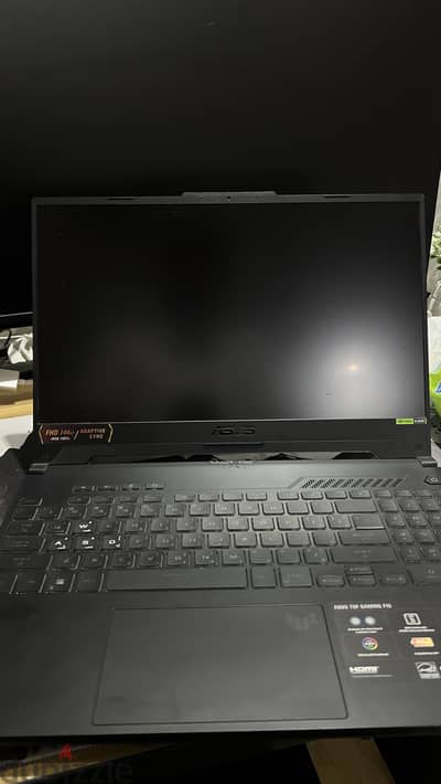 Asus f15  فى الضمان