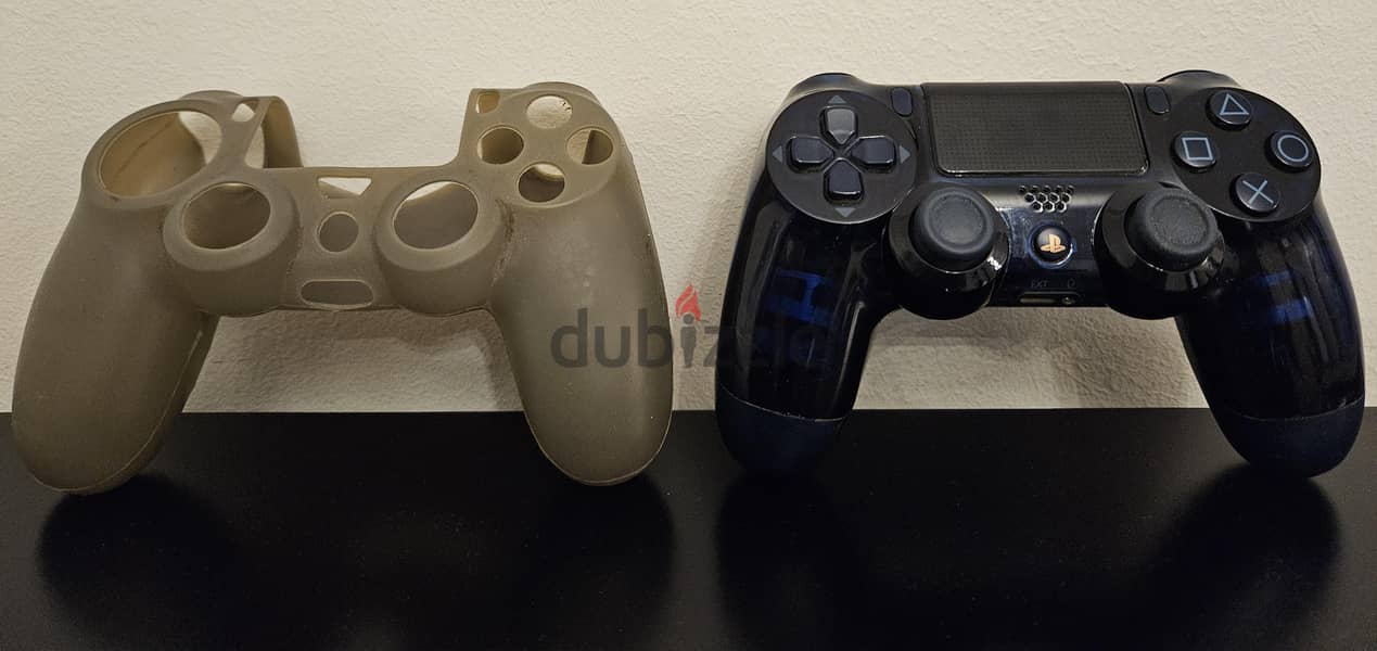 Ps4 pro + 2 controllers Excellent Condition 5