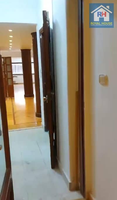 Apartment for sale, immediate occupancy, parquet flooring and ultra-super-lux finishing in a strategic location - Heliopolis, close to all services