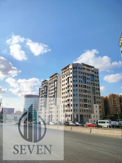 Administrative office for rent, 190 sq. m, furnished, Sama Towers on the Katameya Ring Road, directly
