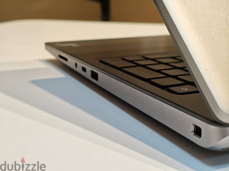  Dell Precision 7670 1