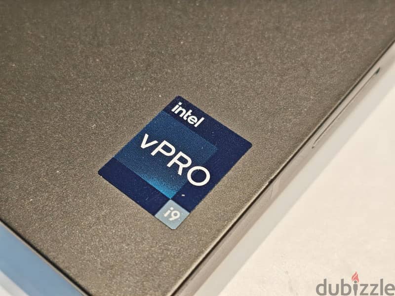  Dell Precision 7670 4