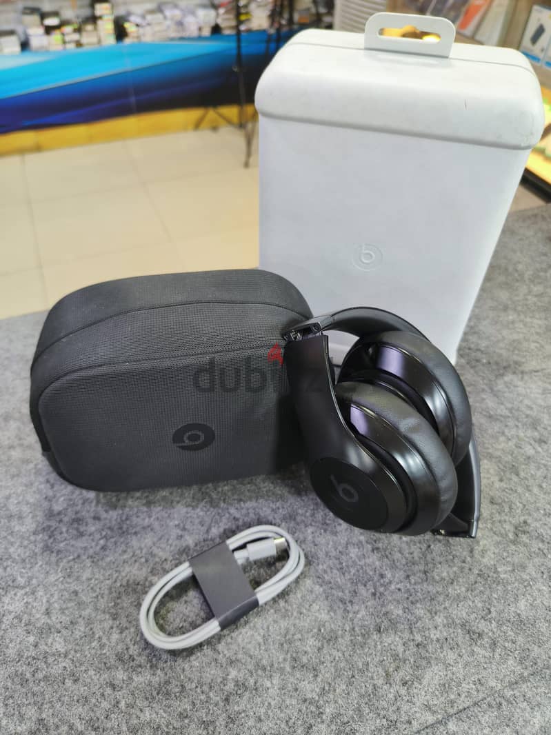 beats studio pro 1