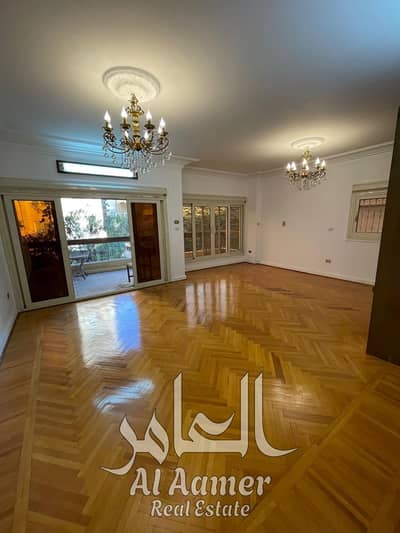شقة للبيع في المعادي الجديدة شارع الجزائر 220م تشطيب سوبر لوكس 3 غرف وريسبشن كبير