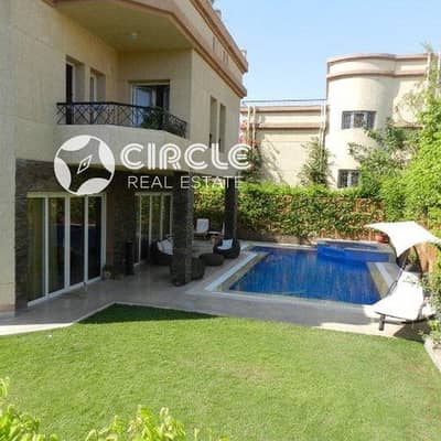 فيلا ٤٥٠م بموقع متميز مفروشة بالكامل بحمام سباحة خاص وجاكوزي ٦ غرف نوم للإيجار في مدينة الرحاب القاهرة الجديدة El Rehab City New Cairo