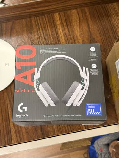 سماعة astro a10 gaming headset wiredجديده  بالفاتوره والضمان جديده