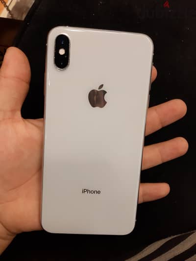 iphone Xs max للبيع او استبدال باعلى ودفع فرق