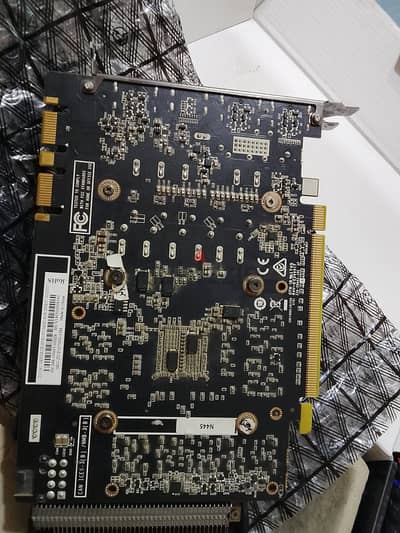 للبيع كارت شاشة GTX 1070 8GB 