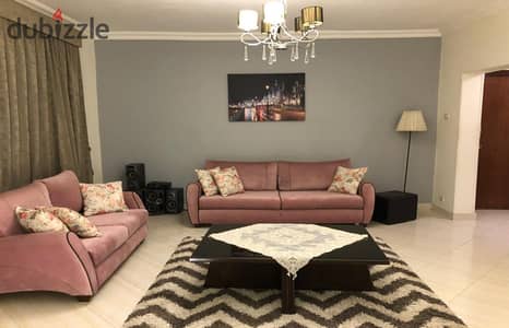 شقة للبيع في ابراج المهندسين- كورنيش المعادي ، تشطيب سوبر لوكس