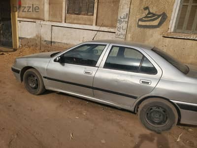 بيجو 406 موديل 2000