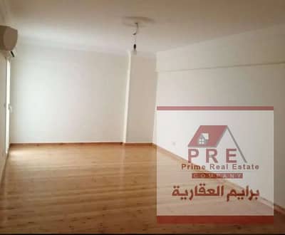 مقر ادارى للايجار ف رشدى على شارع ابوقير مرخص ادارى / عياده