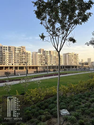 شقة لقطة 218م جاهزة استلام فورى متشطبة فى jade park  فى العاصمة الادارية
