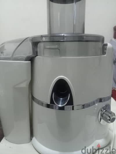 كيتشن ماشين براون ٨٥٠ وات kitchen machine