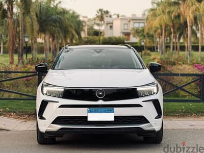 opel grand land 22km فقط حاله نادره جدا