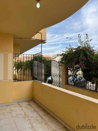 Apartment for rent in the Fifth Settlement in Violet 11 Villas and near the waterway with an area of 240 m, fantastic view, luxurious finishing, elevated ground floor.