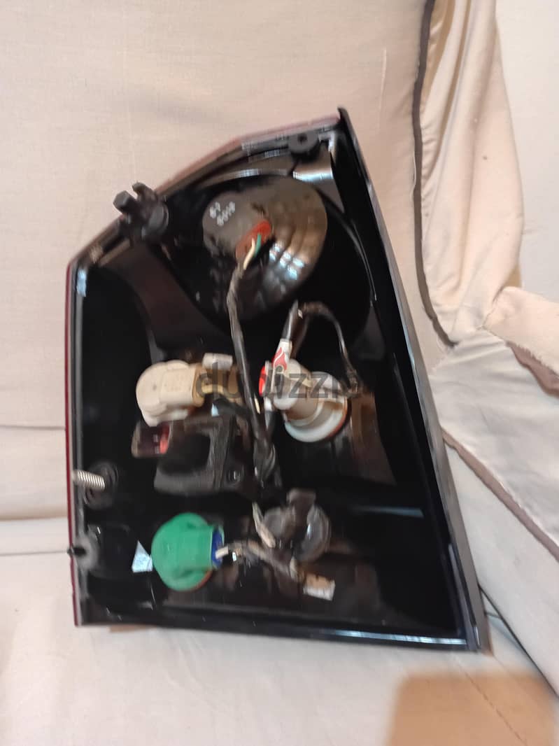 فانوس كرايسلر  C300 2