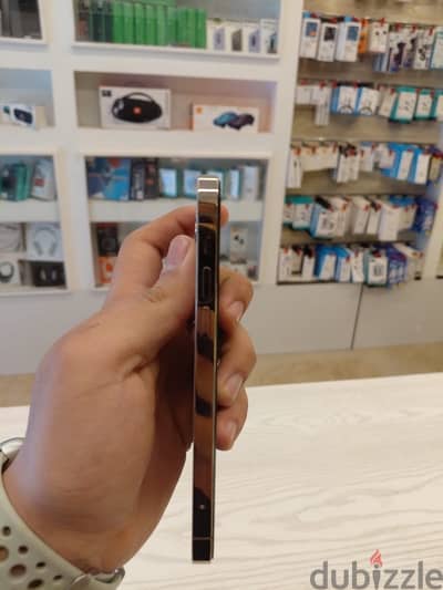 IPHONE 12 PRO
