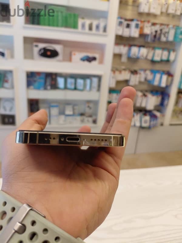IPHONE 12 PRO 2