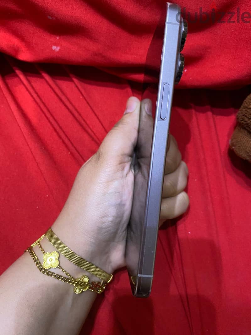 iPhone 15pro max 2