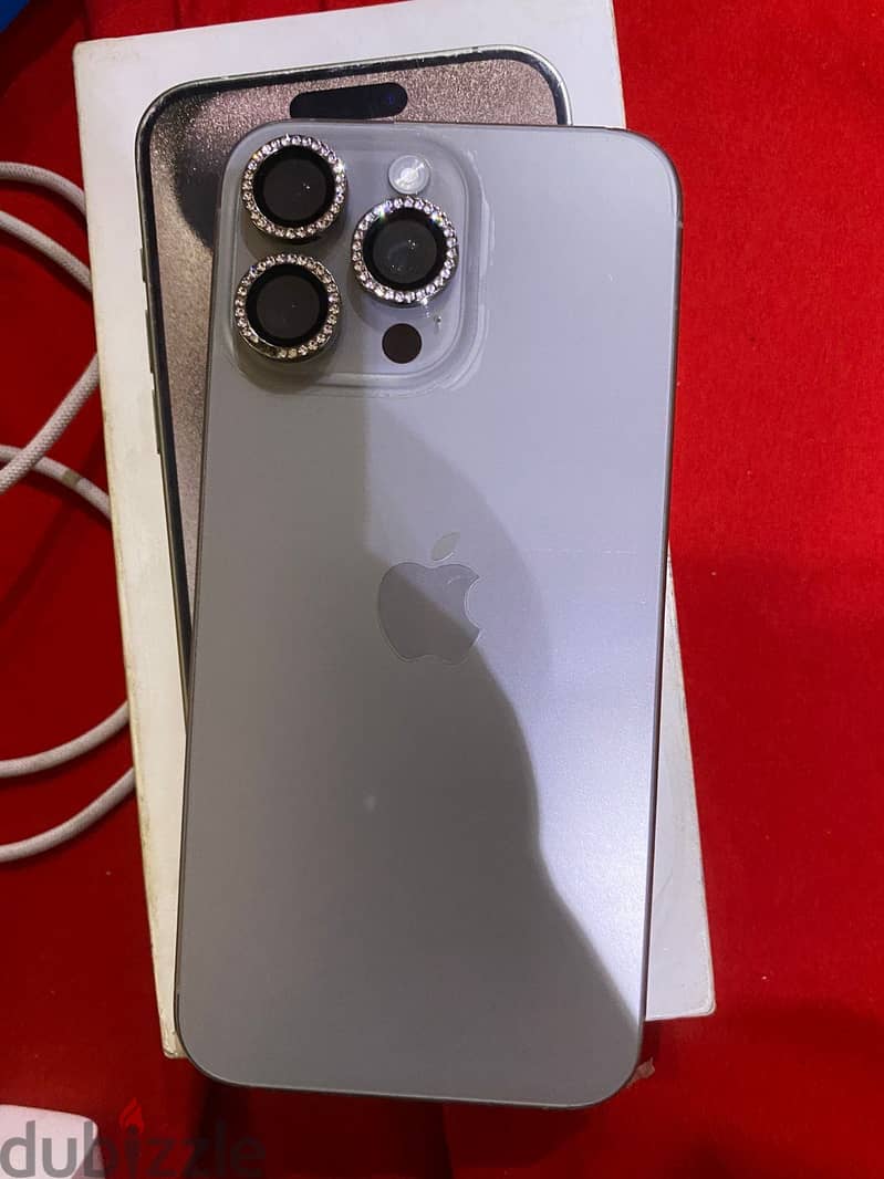 iPhone 15pro max 5