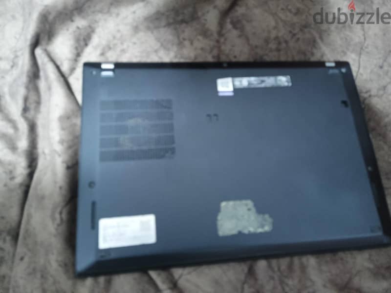 Lenovo Thinkpad t495s 1