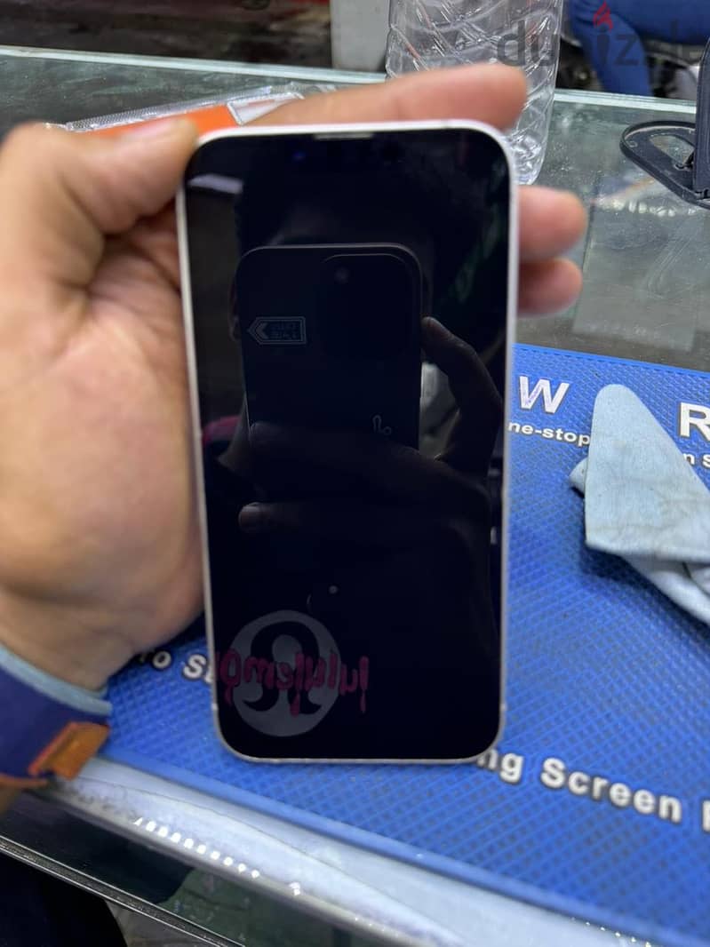 iPhone 13 2