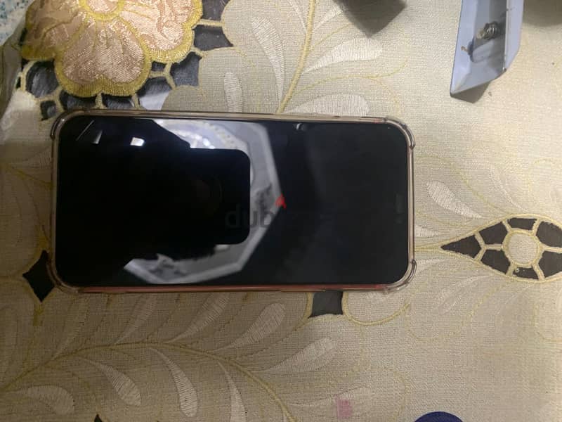 iPhone 12 4