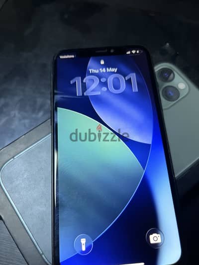 للبيع 11 pro