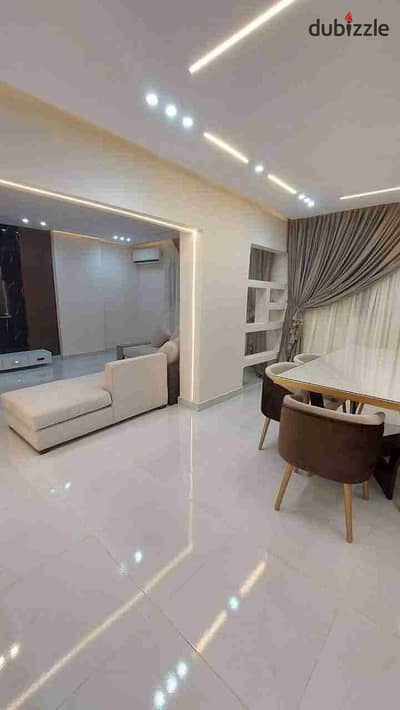 Furnished hotel apartment for daily and monthly rent in Sheraton Al-Matar, Saker Quraish, 120m, two master bedrooms, fully air-conditioned, close to the airport, services, and banks
