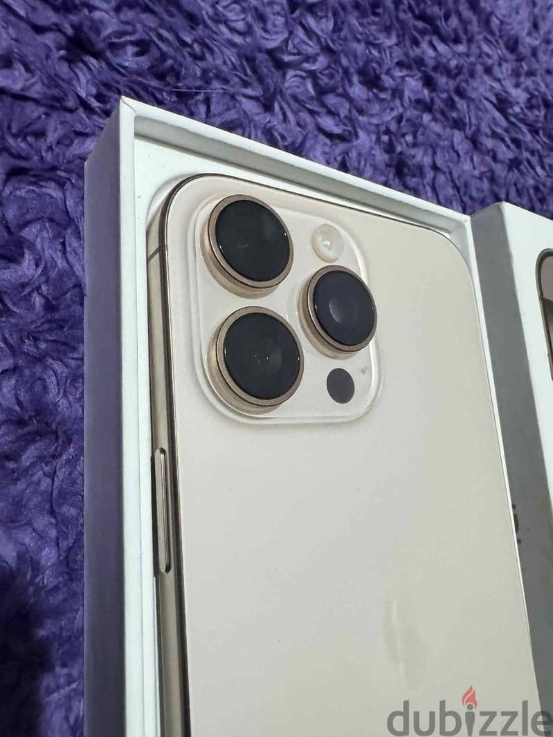 iPhone 16 1