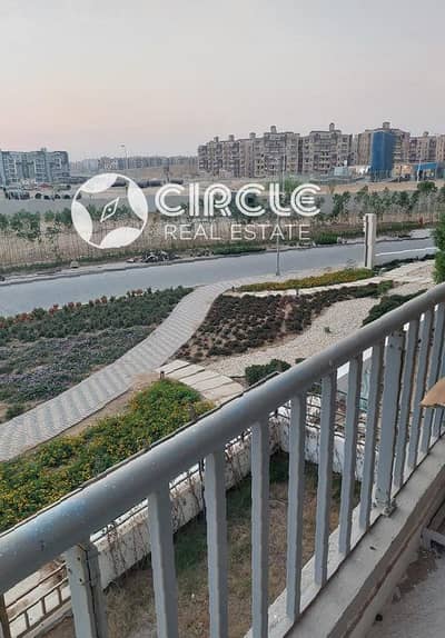 شقة ١٠٠م تشطيب كامل للبيع في هايد بارك التجمع الخامس Hyde Park New Cairo near AUC