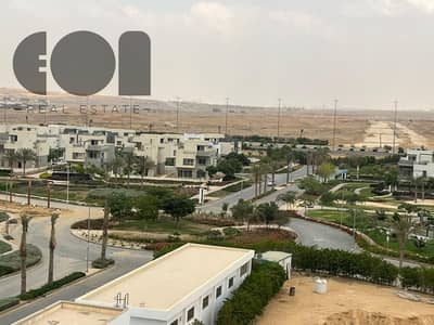 تم تنزيل السعر لسرعة البيع بنتهاوس مستوي واحد استلام فوري في كمبوند هايد بارك التجمع الخامس