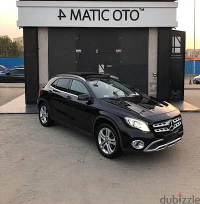 Mercedes Benz GLA 200  (2018)