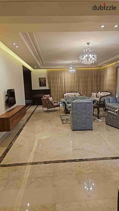 للبيع فيلا F مدينتي تشطيب خاص بسعر مميز لسرعه البيع