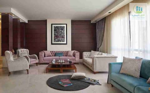 For sale villa 235 m roof 60 m in Mountain View Hyde Park compound, fully finished with a jacuzzi overlooking Hyde Park directly.