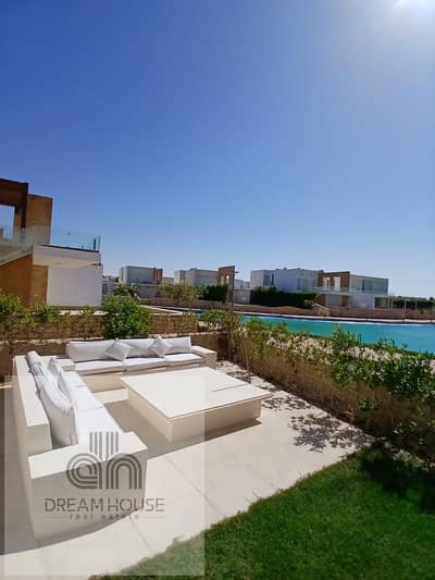 للإيجار فيلا فاخرة في سي شيل - إطلالة مباشرة على اللاجون Villa for rent in SeaShell