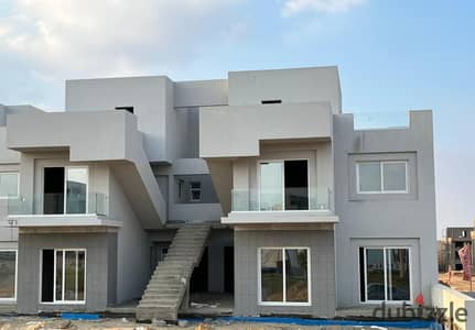 امتلك بنتهاوس مساحه 220م وتراس مفتوح 100م Villa Apartment في كمبوند V-Levels استلام سنه