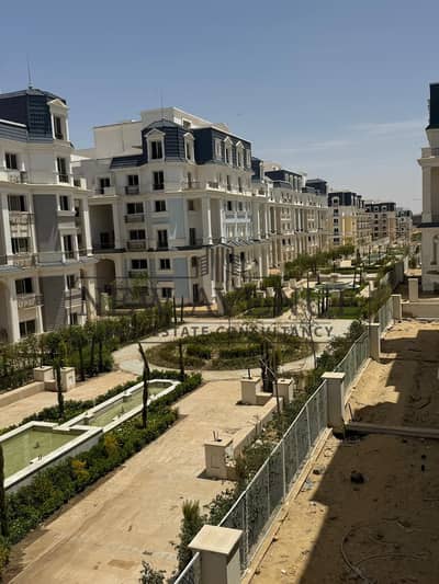 فيلا استلام فوري تطل على اللاندسكيب والمسطحات المائية في Mountain View i City ماونتن فيو آي سيتي التجمع الخامس مع نظام تقسيط نصف تشطيب مرحله MV Park