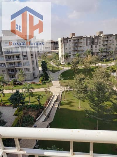 فرصة مميزة شقة للبيع في ارقي مناطق مدينتي 107 متر / B12